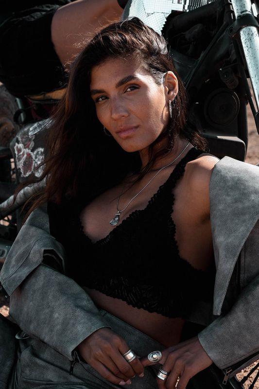 MOOST & THE MUSE - Lina Bralette - Black