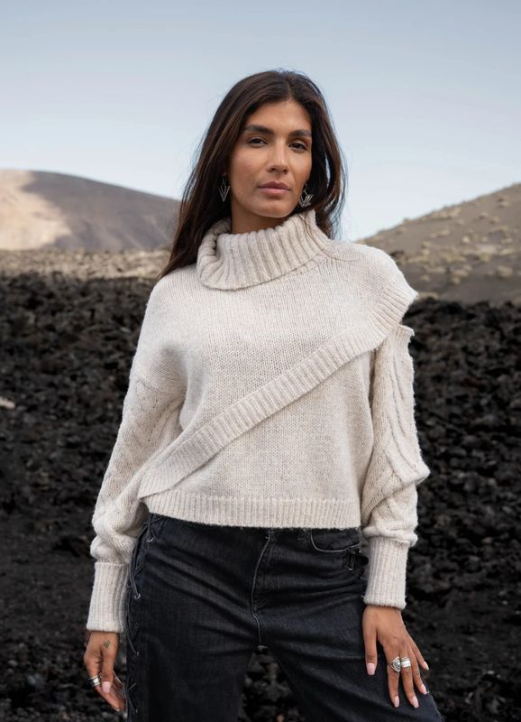 MOOST WANTED - Yara Sweater - Light Beige