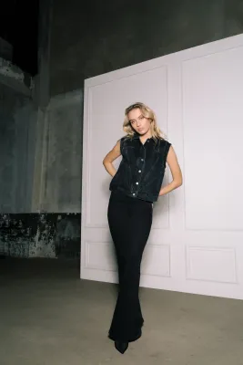 Homage to Denim - Jane Flared Jeans - Black Used