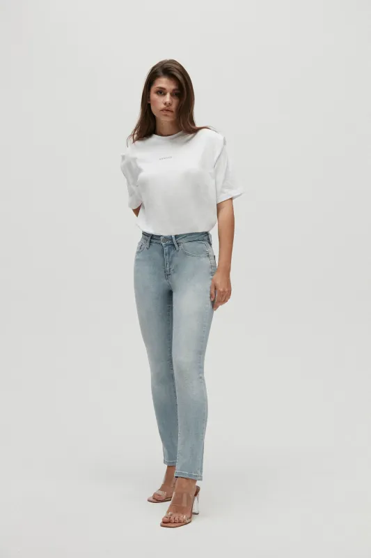 Homage to Denim - Sarah Stretchy Straight Jeans  - Light Bright Blue