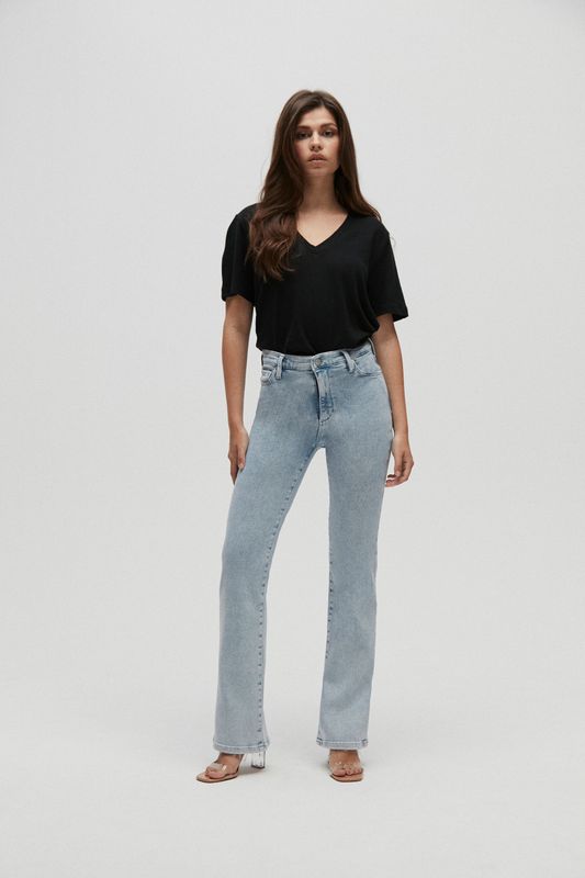Homage to Denim - Diana Stretchy Wide Leg Jeans  - Light Wash