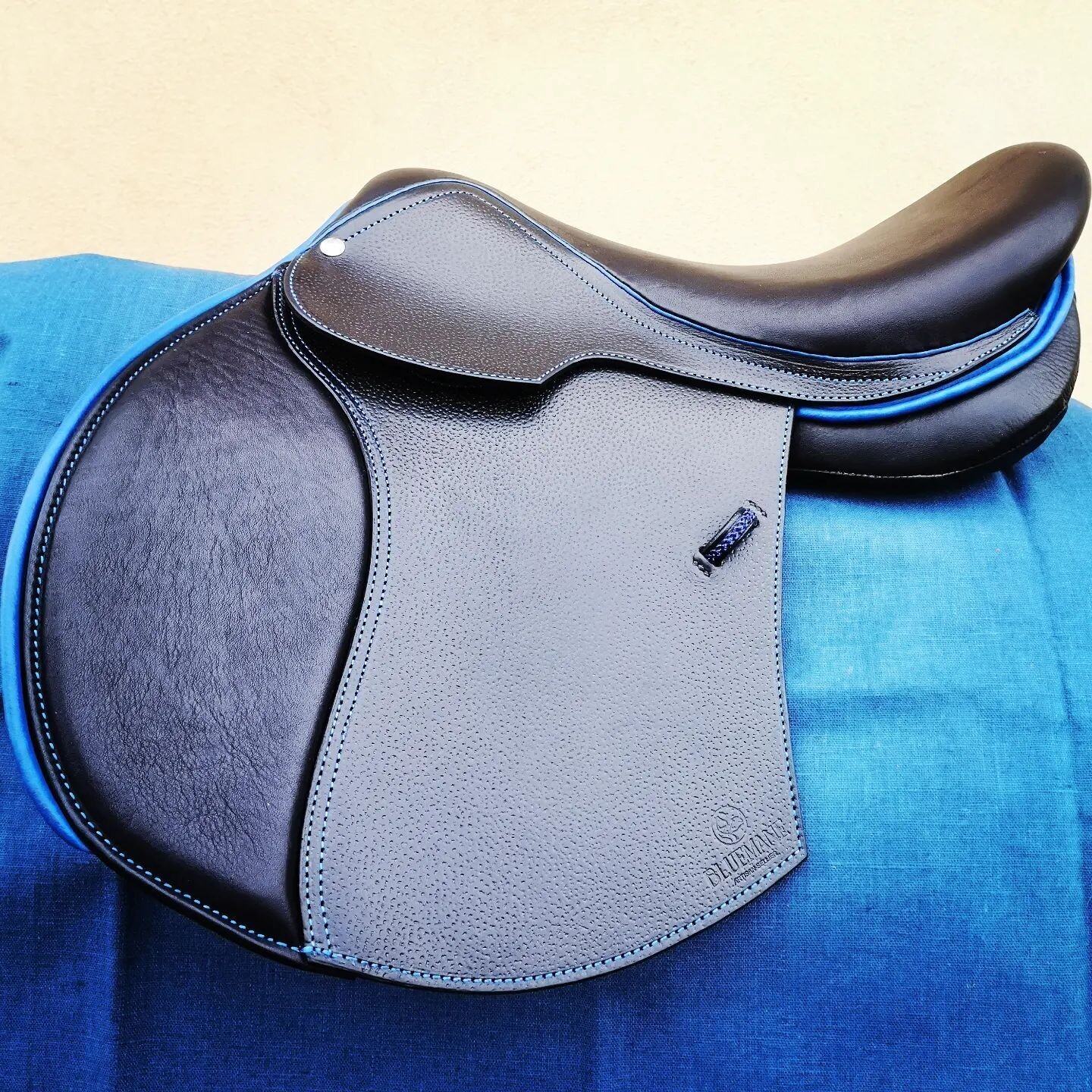 UP® Saddle - Selle Mixte - Gamme Luxe