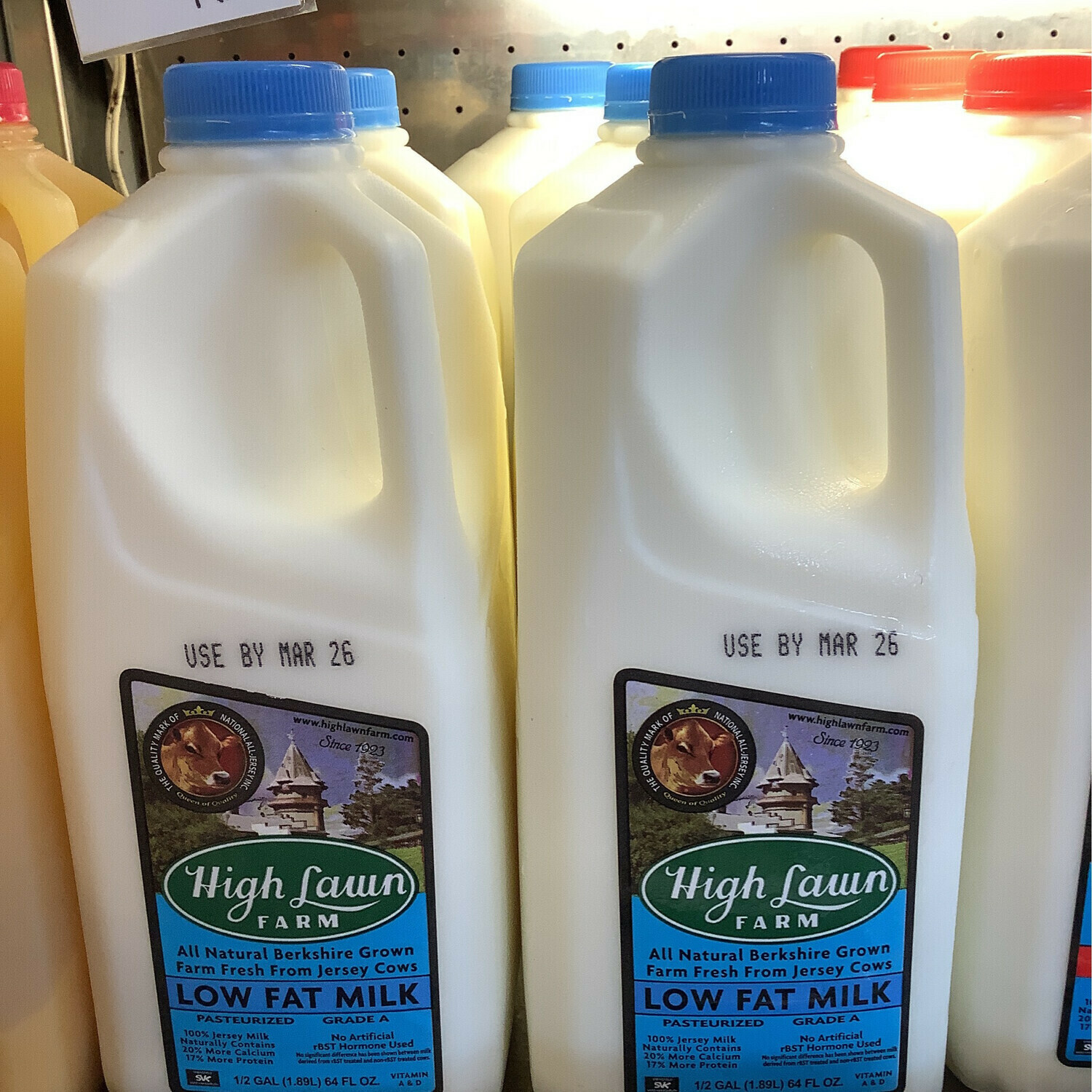 High Lawn Milk Low Fat 1/2 Gal