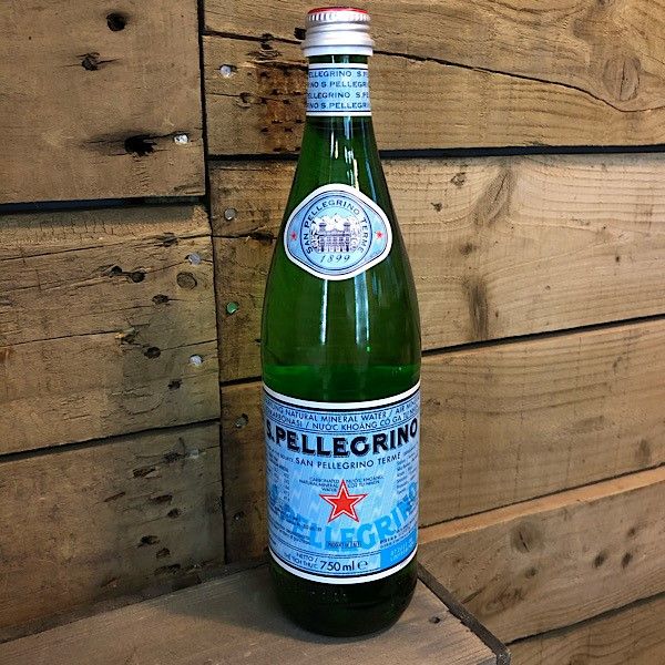 San Pellegrino Sparkling Water (750ml)