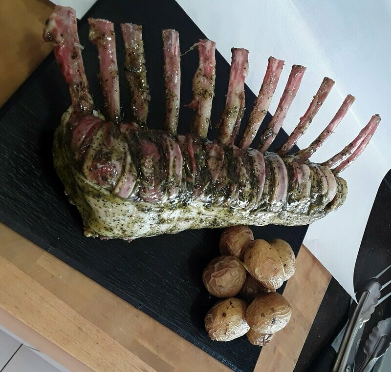 Carré agneau mariné 31.90€/kg       Prix pour 1 kg