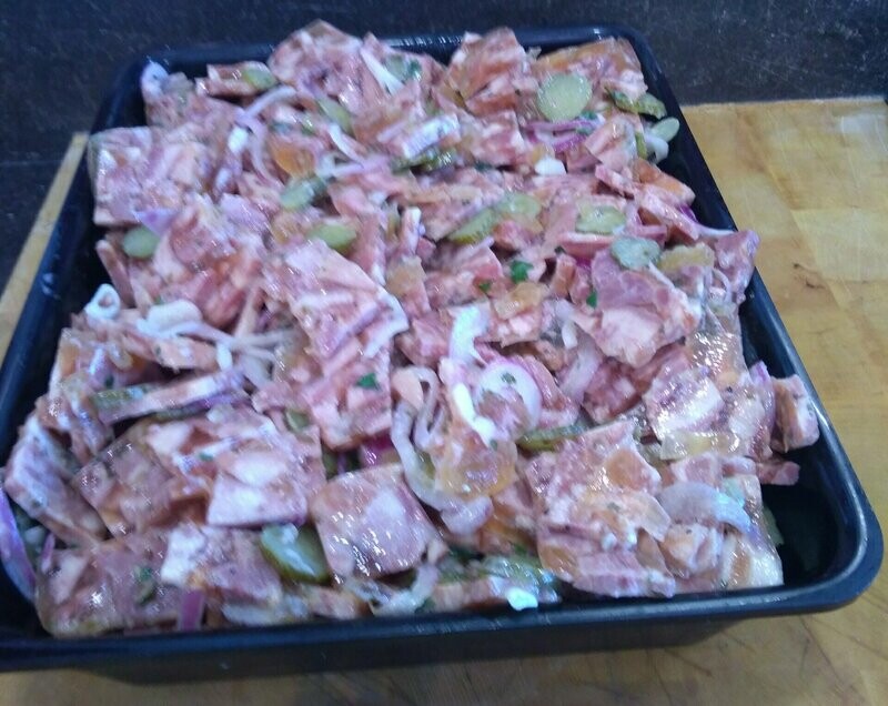 Salade de museau 15.90 €/kg                                         Prix pour 100 g