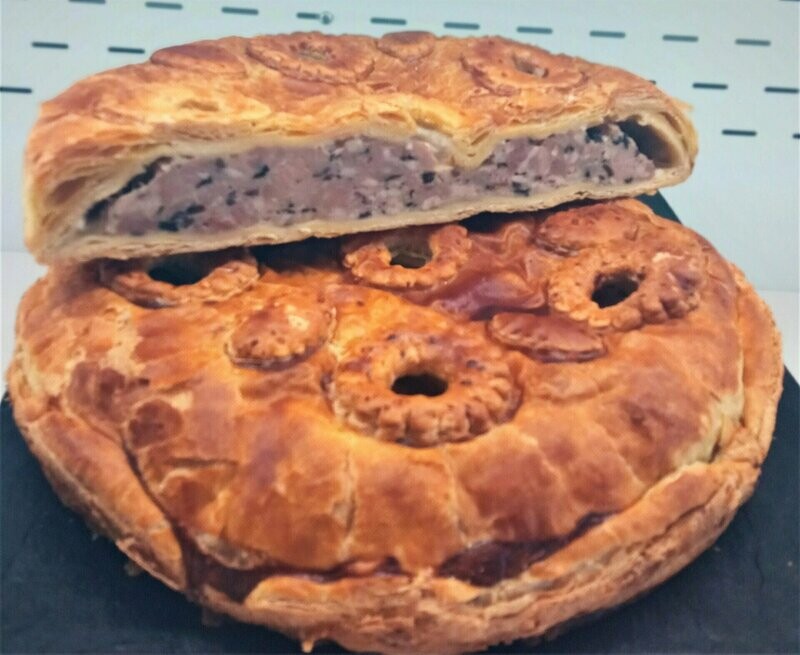 Tourte viande au Riesling 38,90 €/kg   Prix pour 200 g