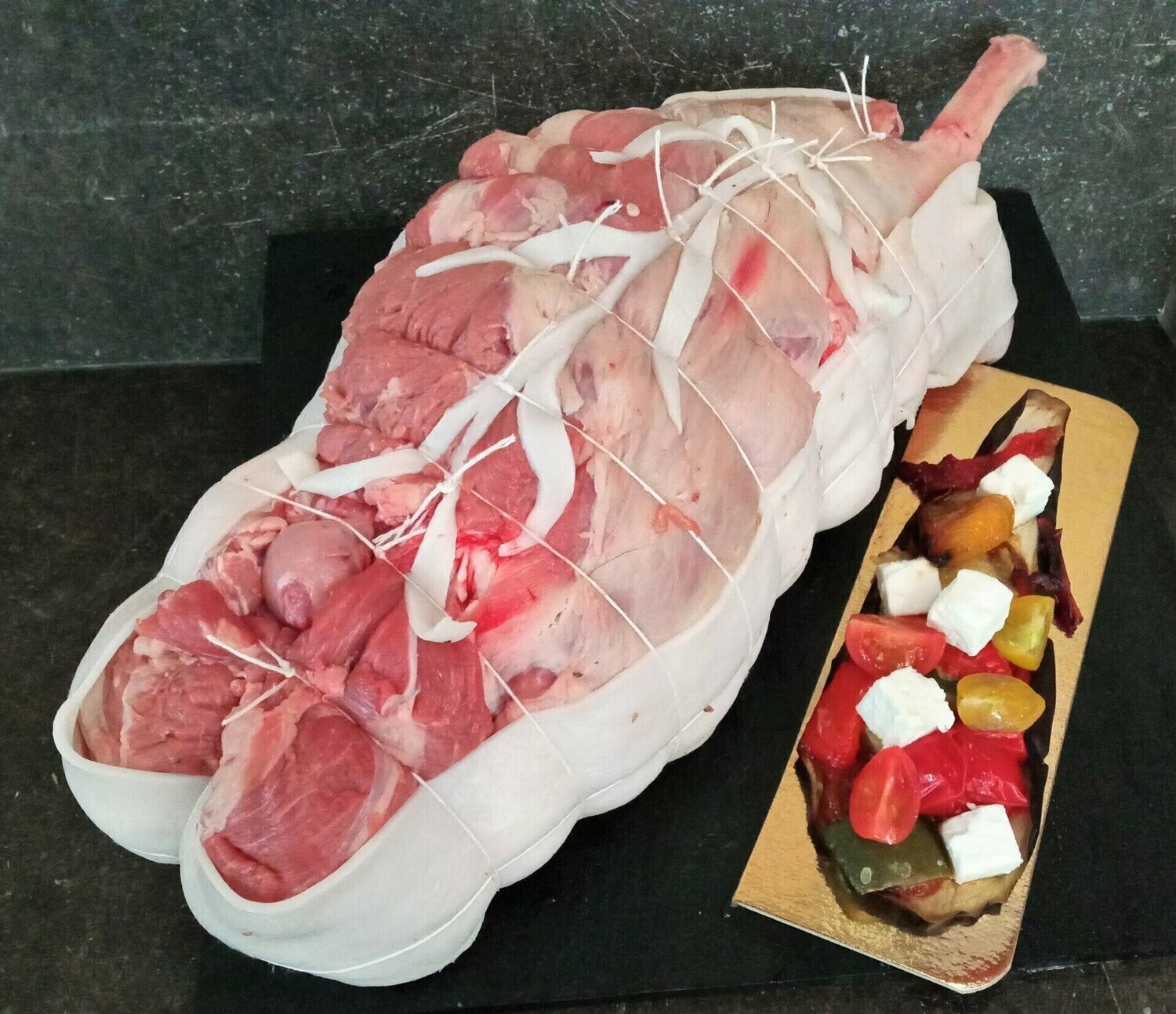 Gigot agneau prêt à cuire 27.50 €/kg Prix pour 2,2 kg