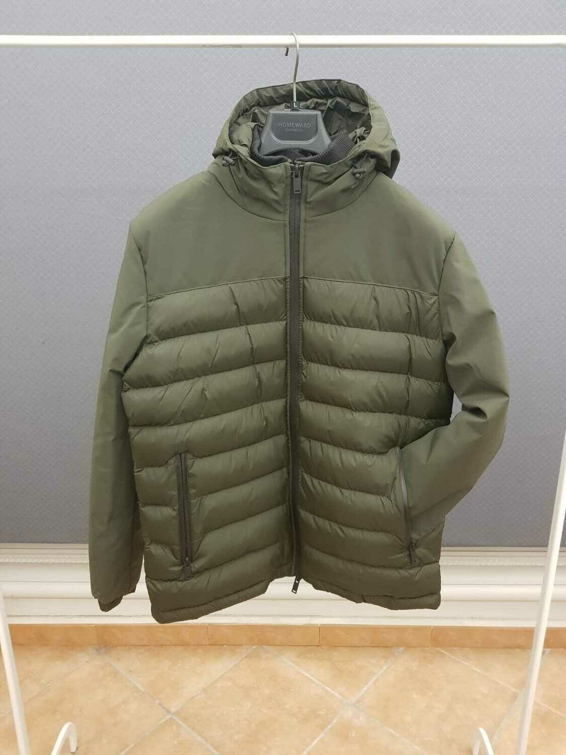 Piumino corto con cappuccio Verde Militare