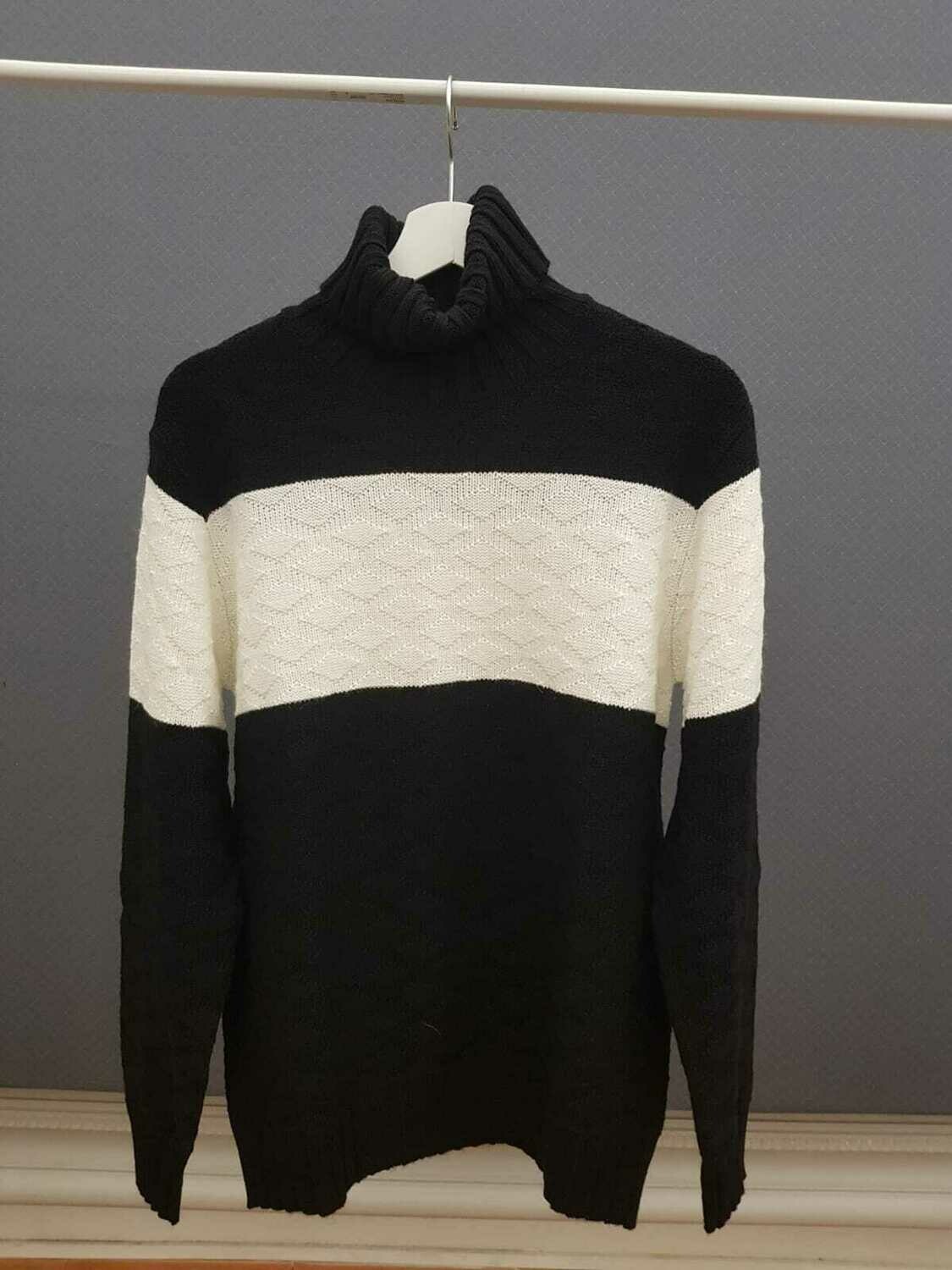 Maglione dolcevita di lana
