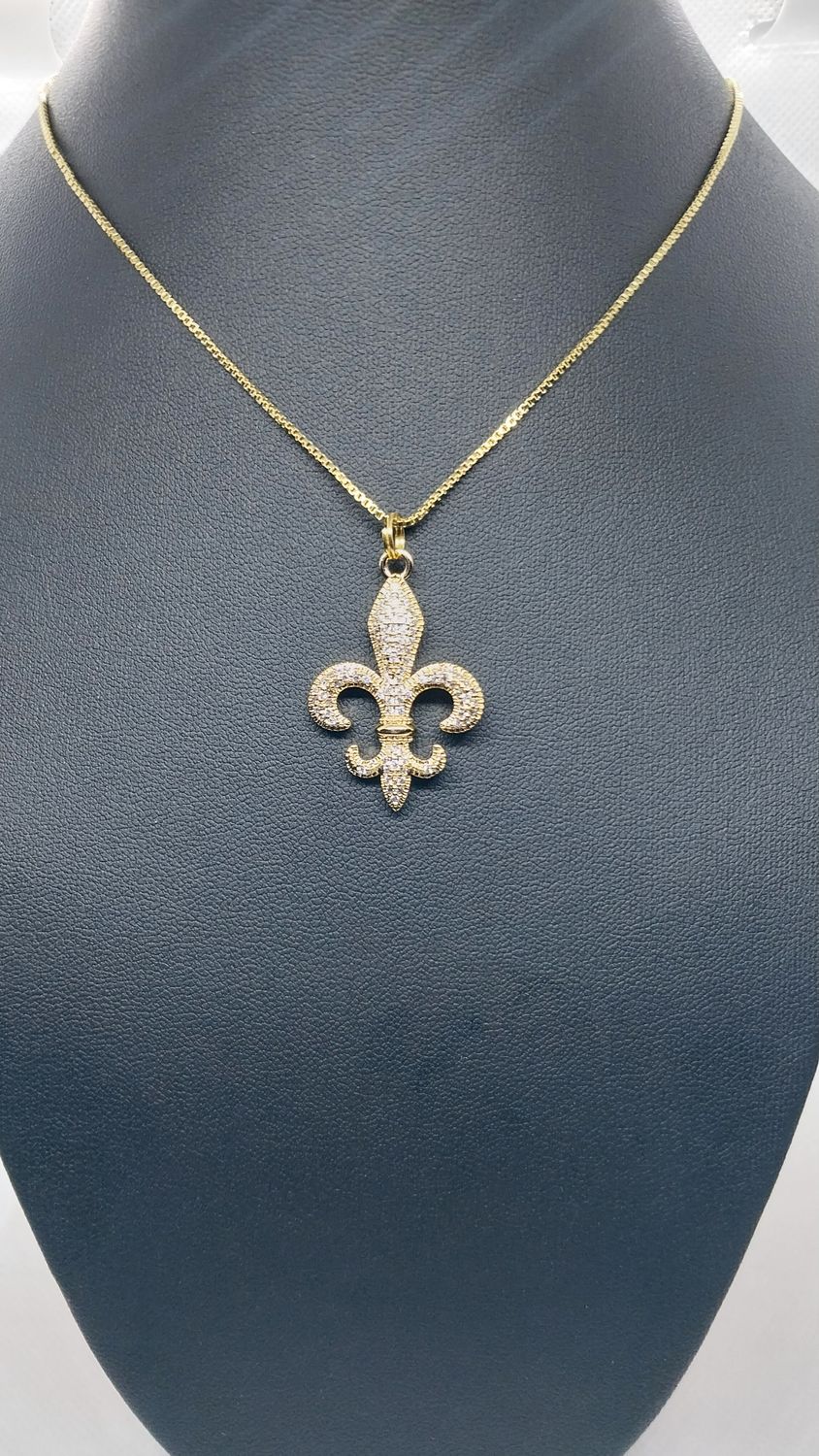 Rhinestone Fleur De lis Necklace - Gold