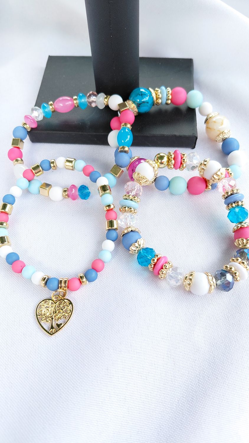 Heart Charm Crystal  Beaded Bracelet Set- Multicolor Pink/Sky blue