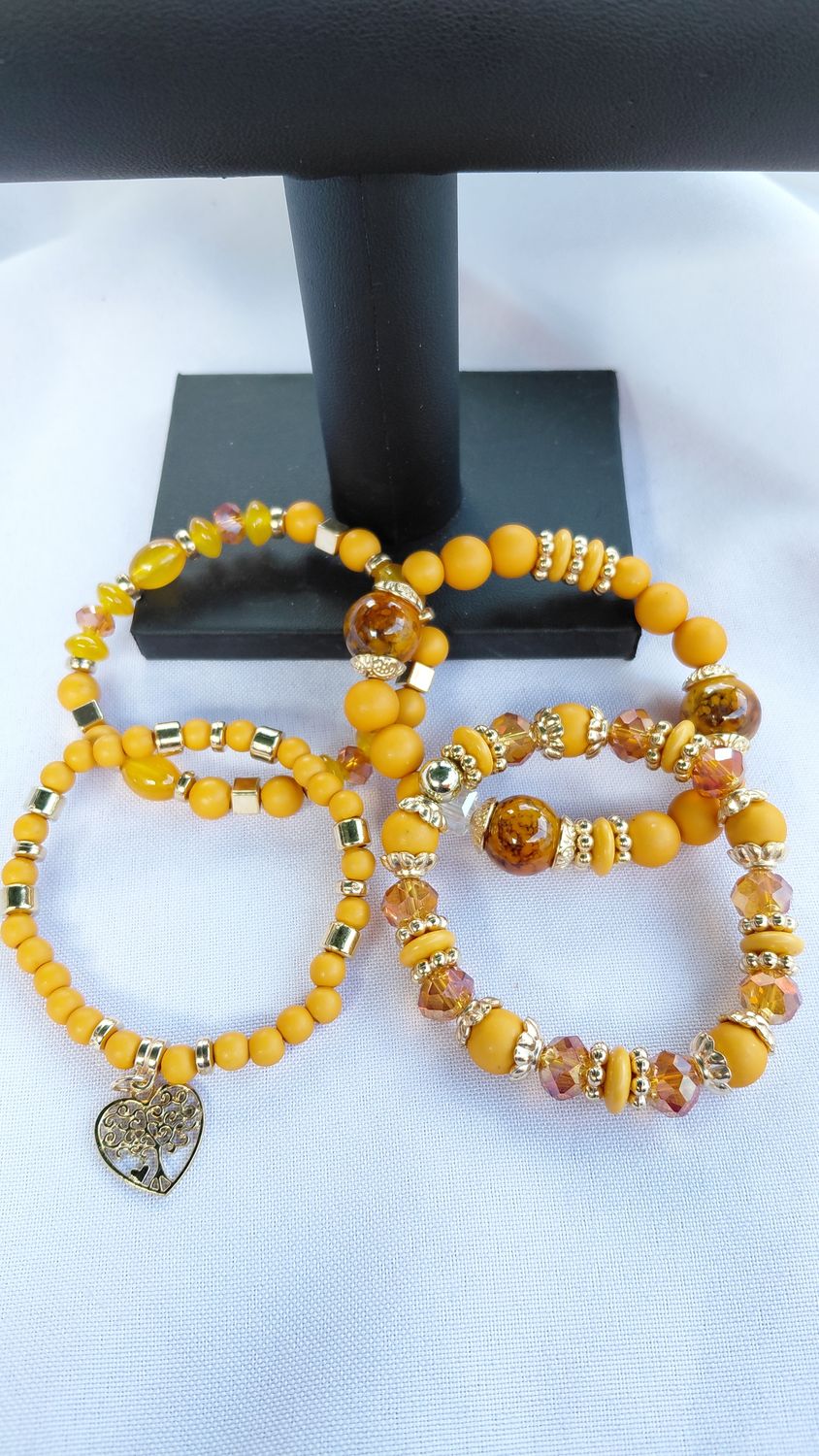 Heart Charm Crystal Bead Bracelet Set -Gold