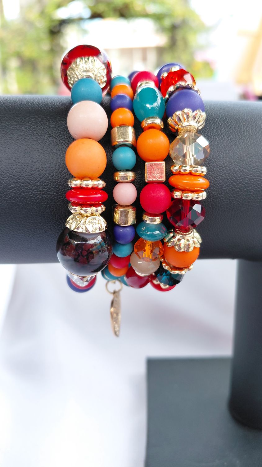 Heart Charm Crystal Beaded Bracelet Set- Multicolor Red - Matte