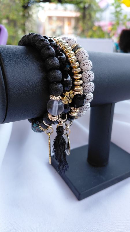 Love Wings Tassel Charm Bracelet Set- Black/Gold
