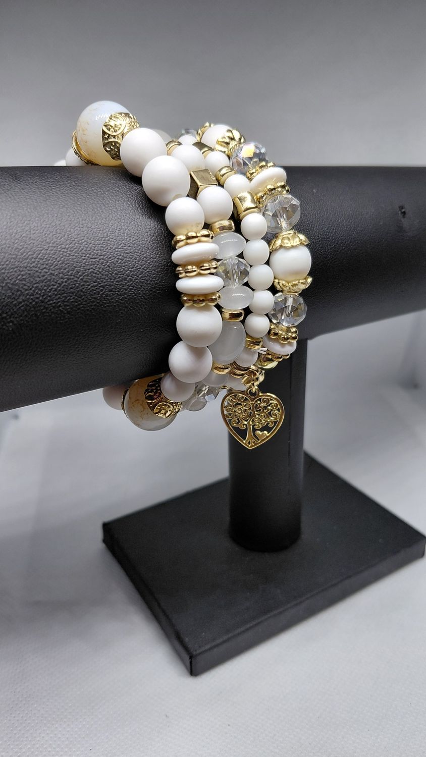 Heart Charm Crystal Bead Bracelet Set- White