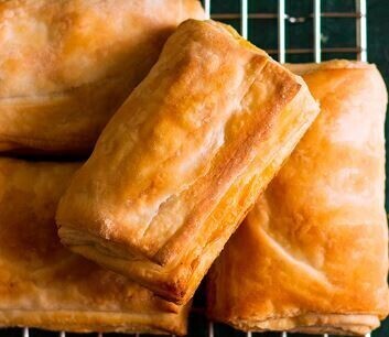 Curry Puffs Curry Puffs