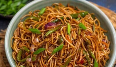 Hakka Noodles