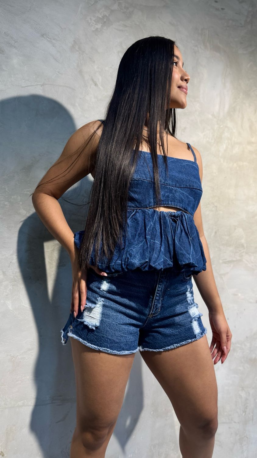 Short Bella
