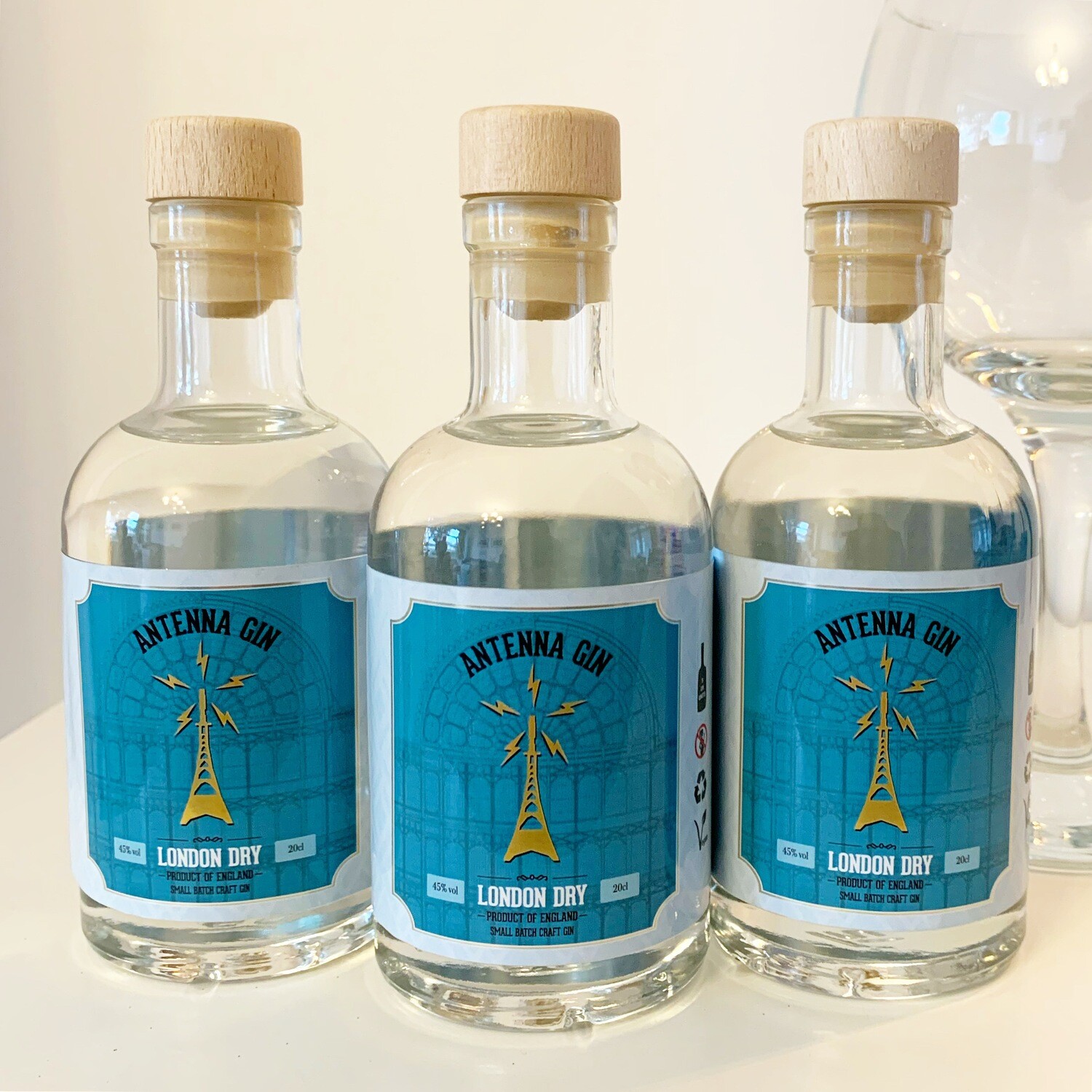 Antenna London Dry Gin Mini 200ml - 43%