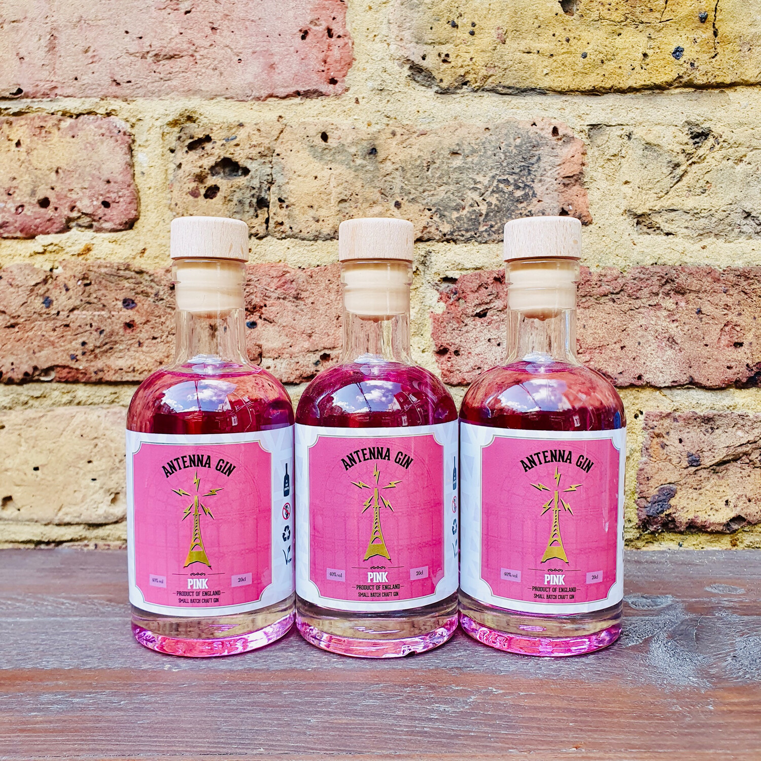 Antenna Pink Gin Mini 200ml - 40%