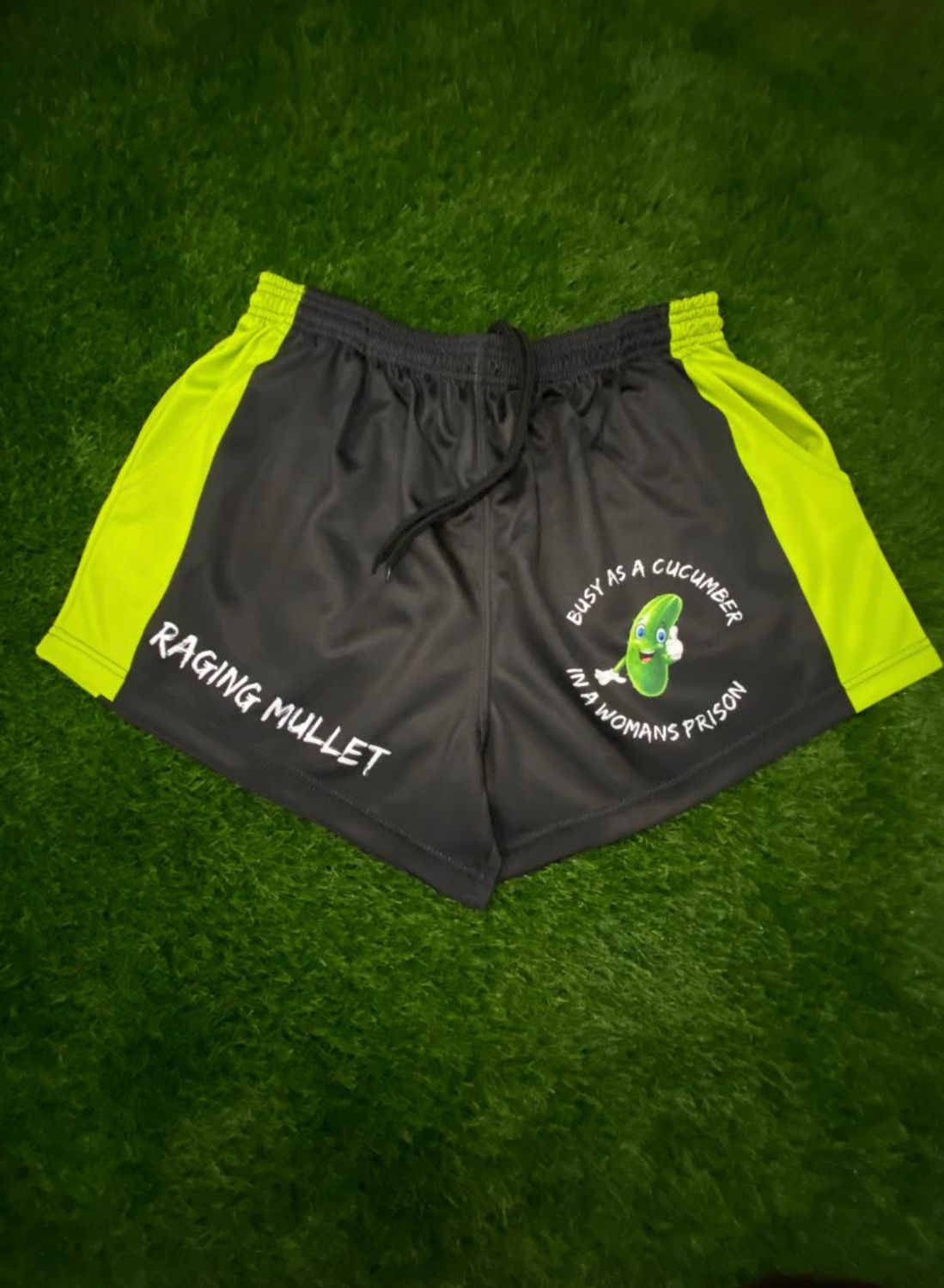 Footy Shorts Cucumber