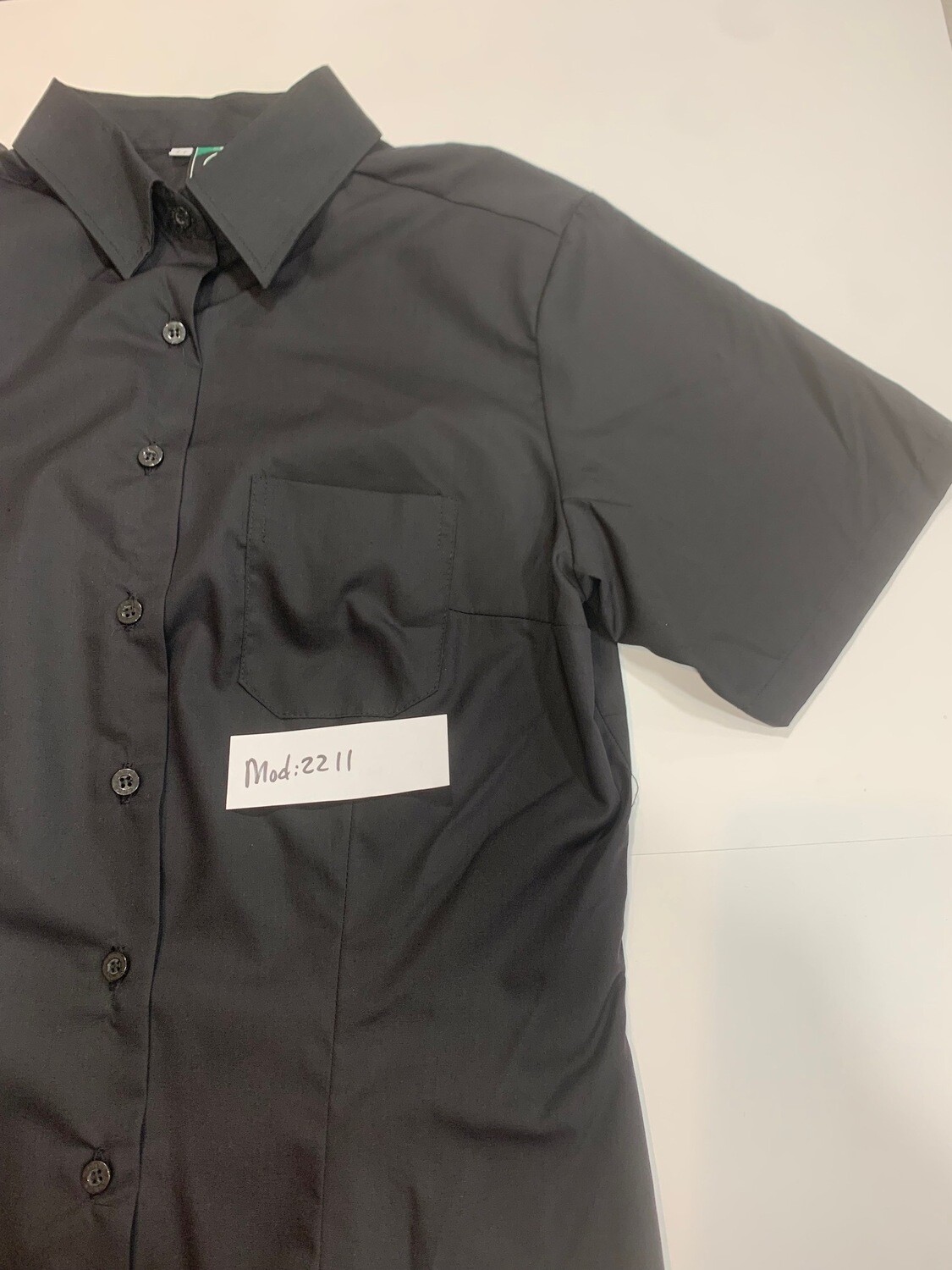CAMISA SEÑORA MANGA CORTA CON BOLSO DE PECHO Y PINZAS SLIM FIT - 02211