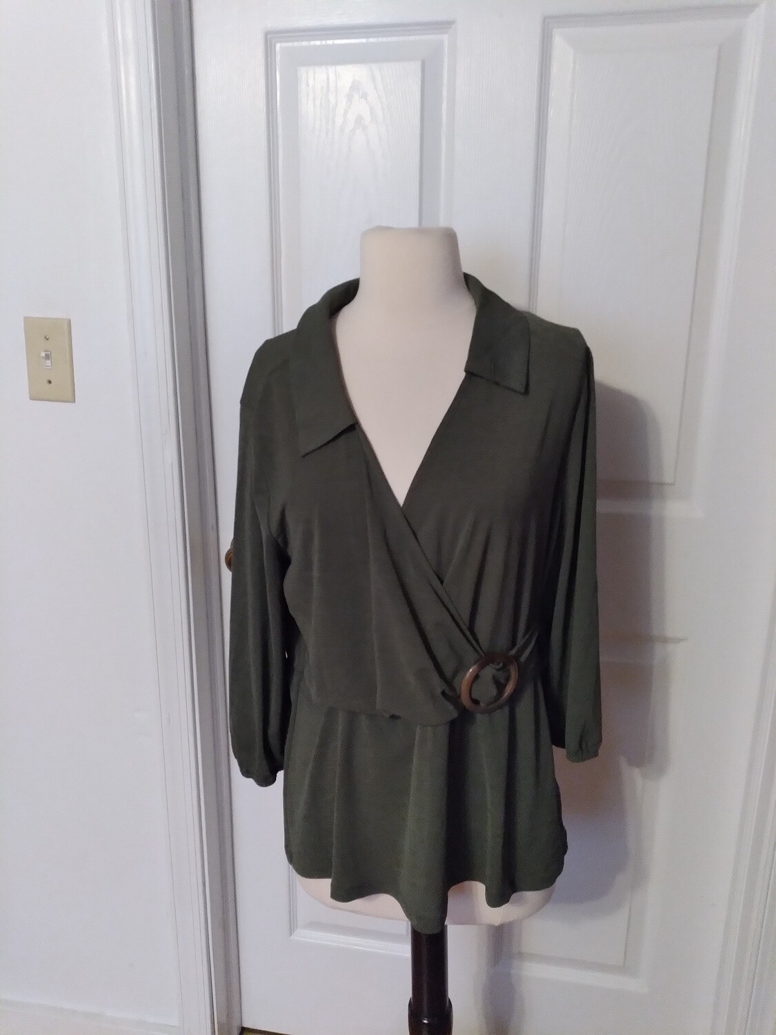 Green stretch top