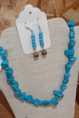 Turquoise necklace/earrings set