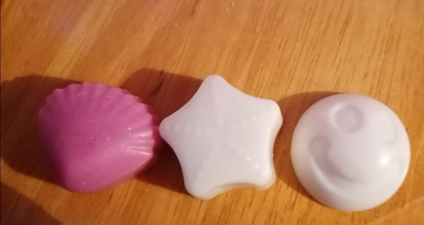 Bakewell tart melts