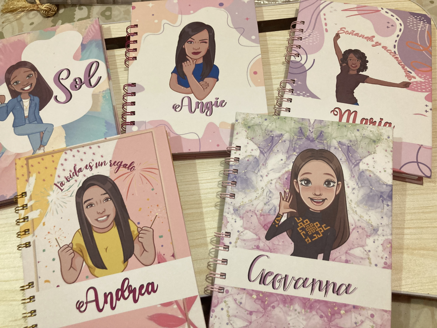 SCRAPBOOKING