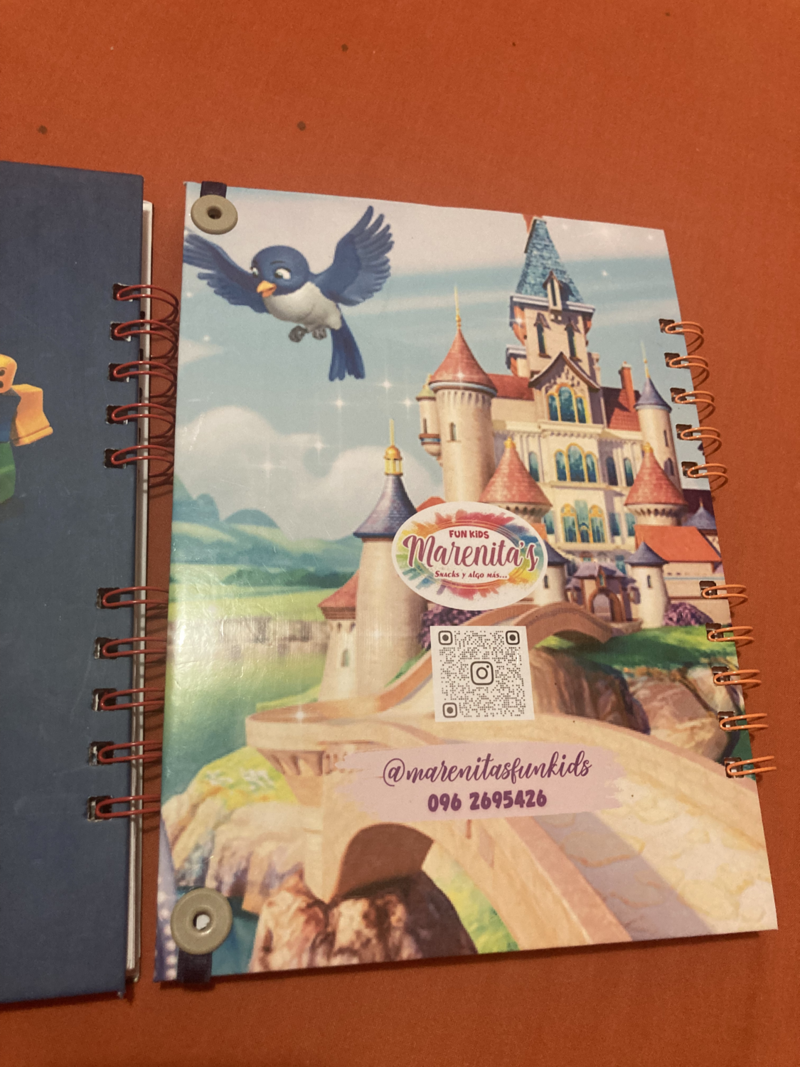 SCRAPBOOKING