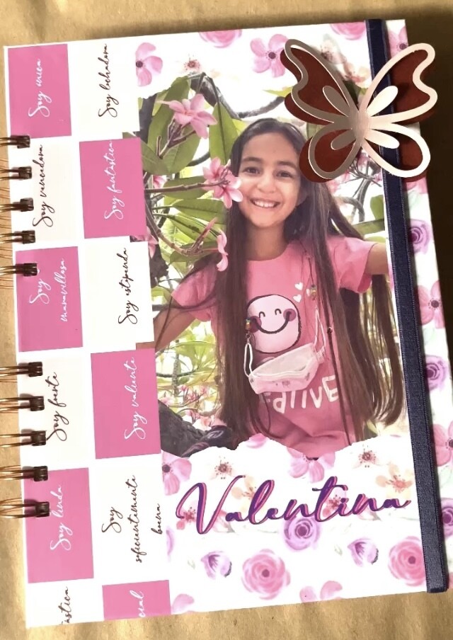 SCRAPBOOKING