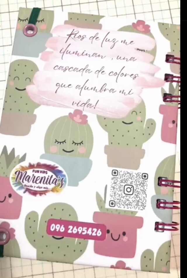 SCRAPBOOKING