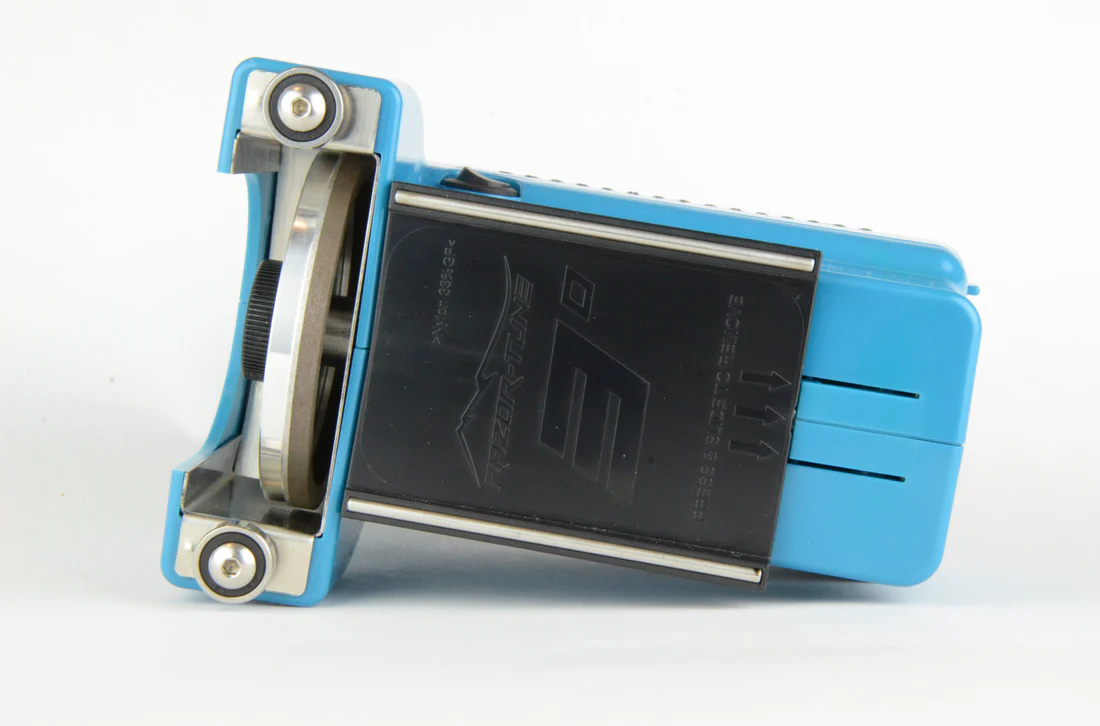 NEW 25 - Razor Tune Podium Kit