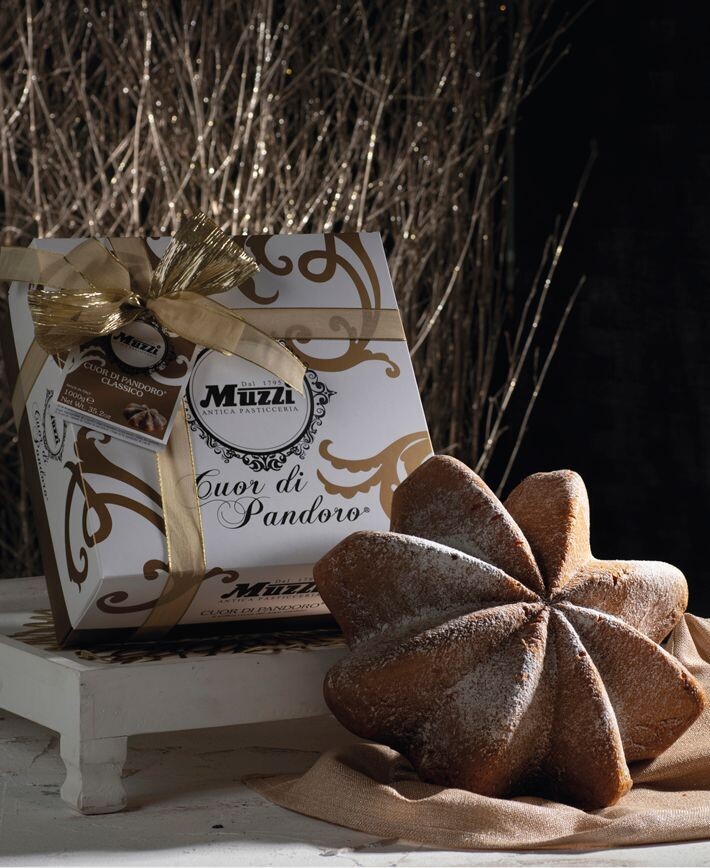 Cuor di Pandoro classico scatola 1Kg -  Muzzi