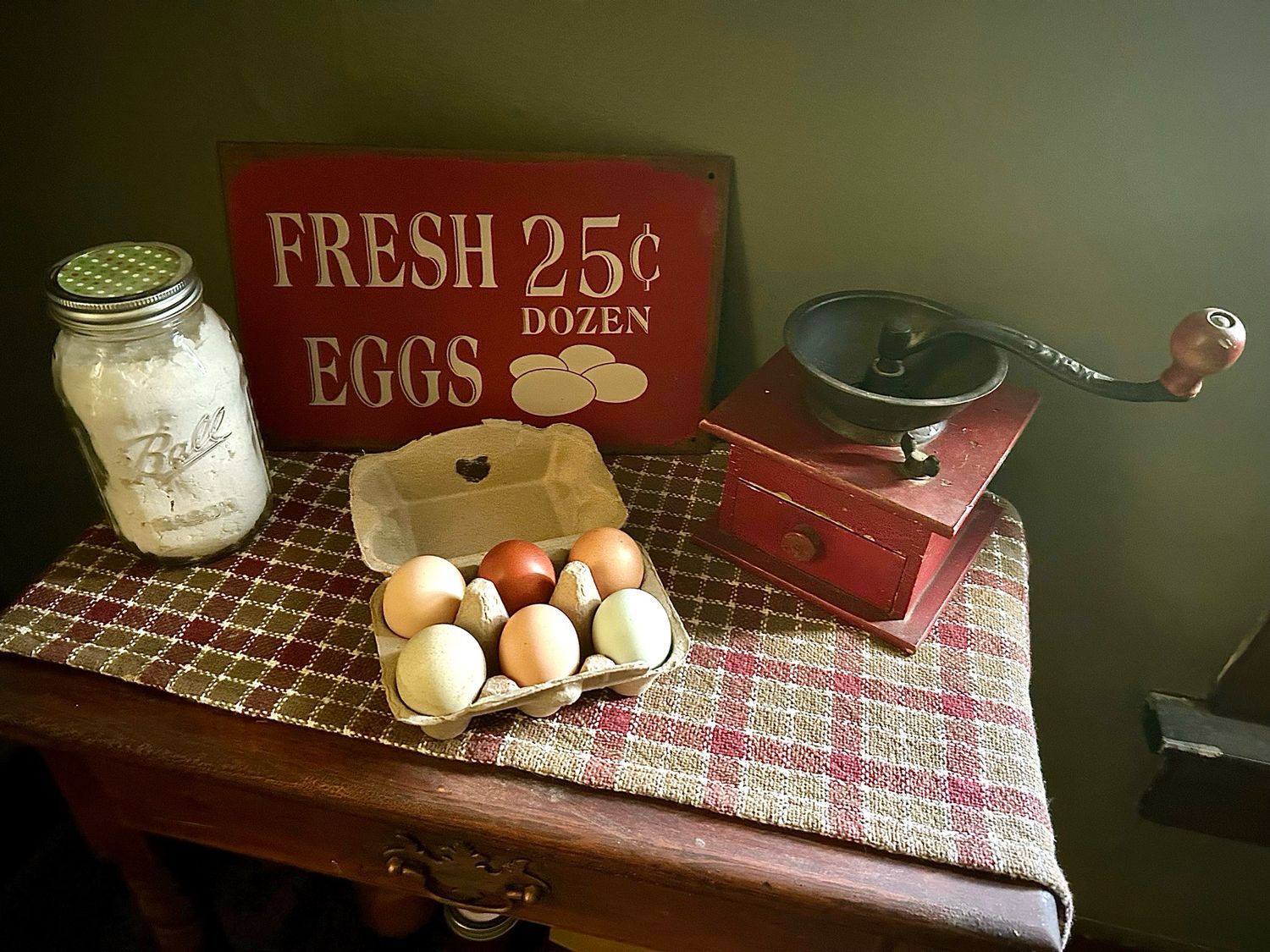 Fresh Eggs sign