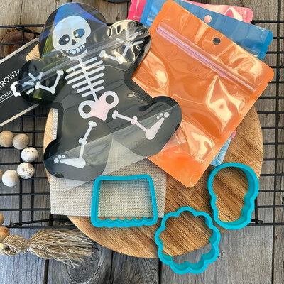 Yard Sale - Day Of The Dead Bags and Cutters