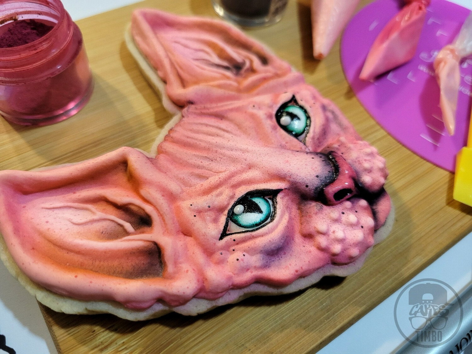 Timbo Sphynx Cat Cutter