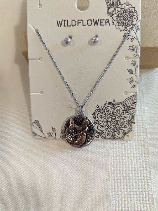 Mermaid - Necklace & Earring Set