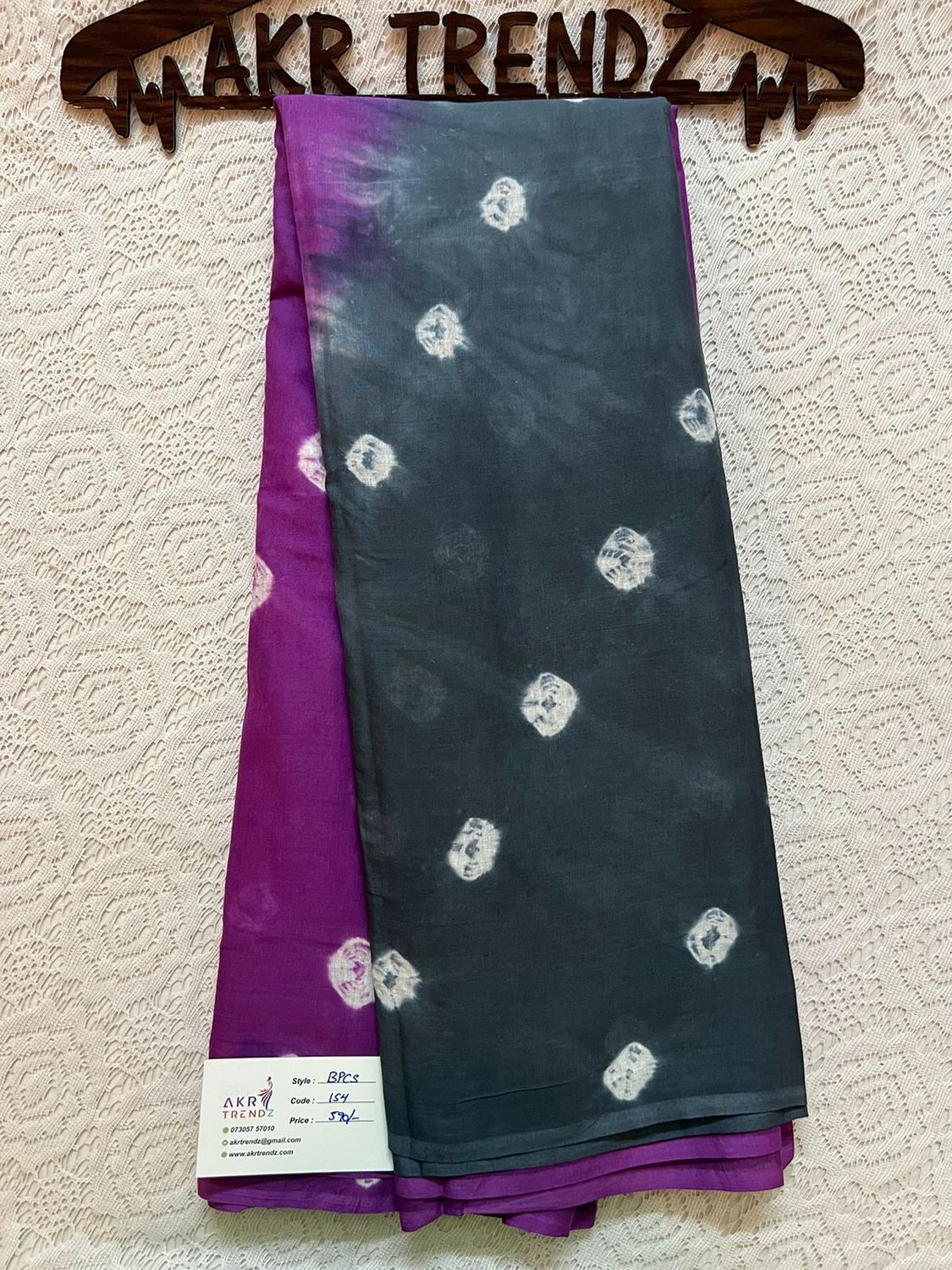 ​Pure cotton Bandhani sarees​