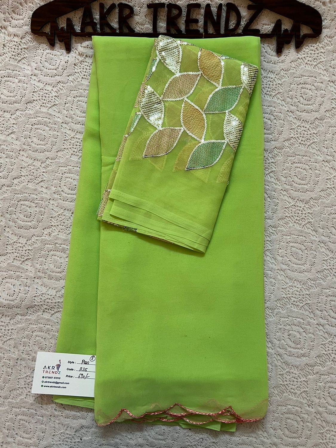 Plain Georgette Sarees with Embroidered Blouse