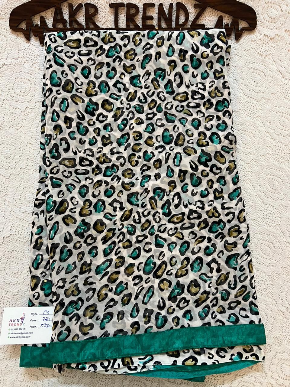 Piping chiffon sarees