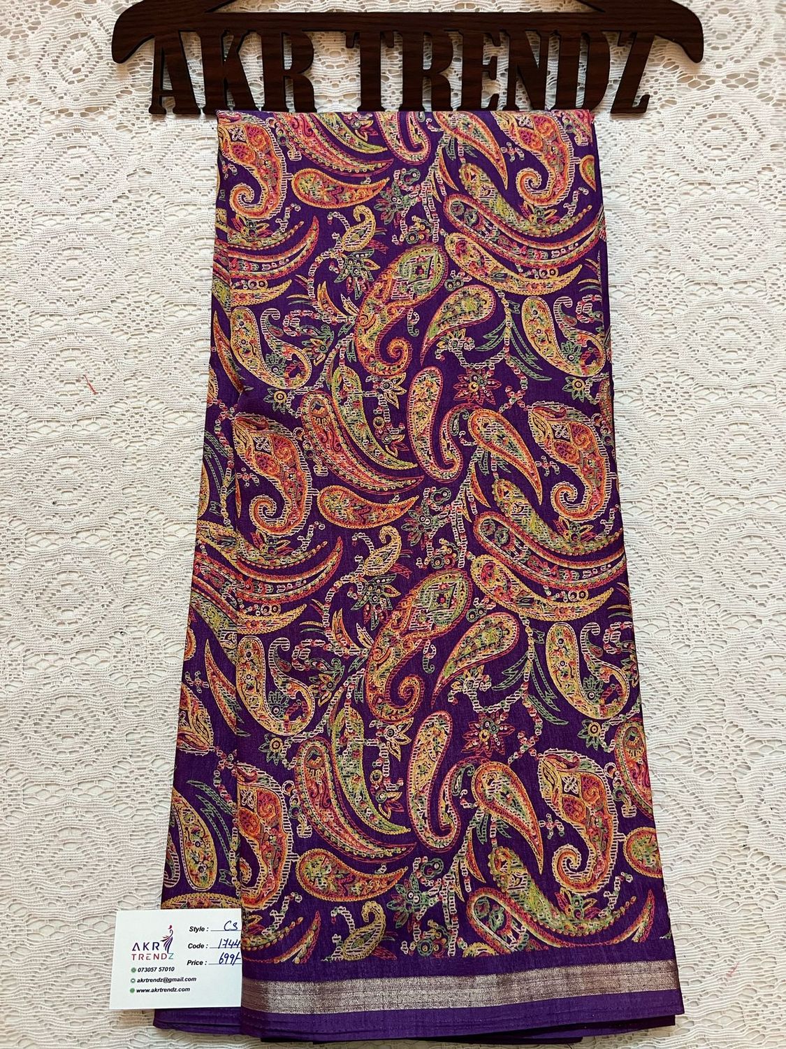 Thin border printed silk sarees​
