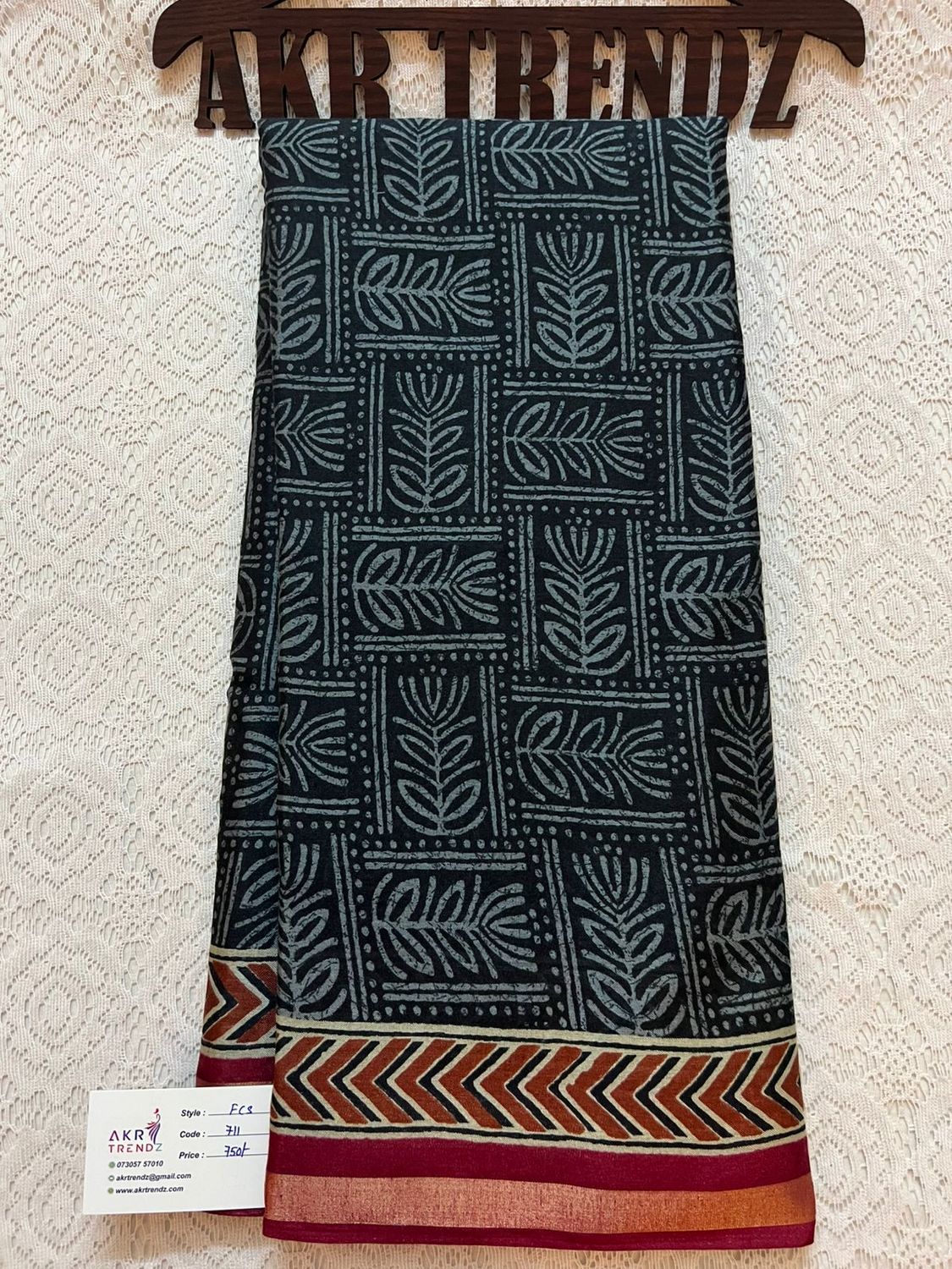 Thin border soft cotton sarees​