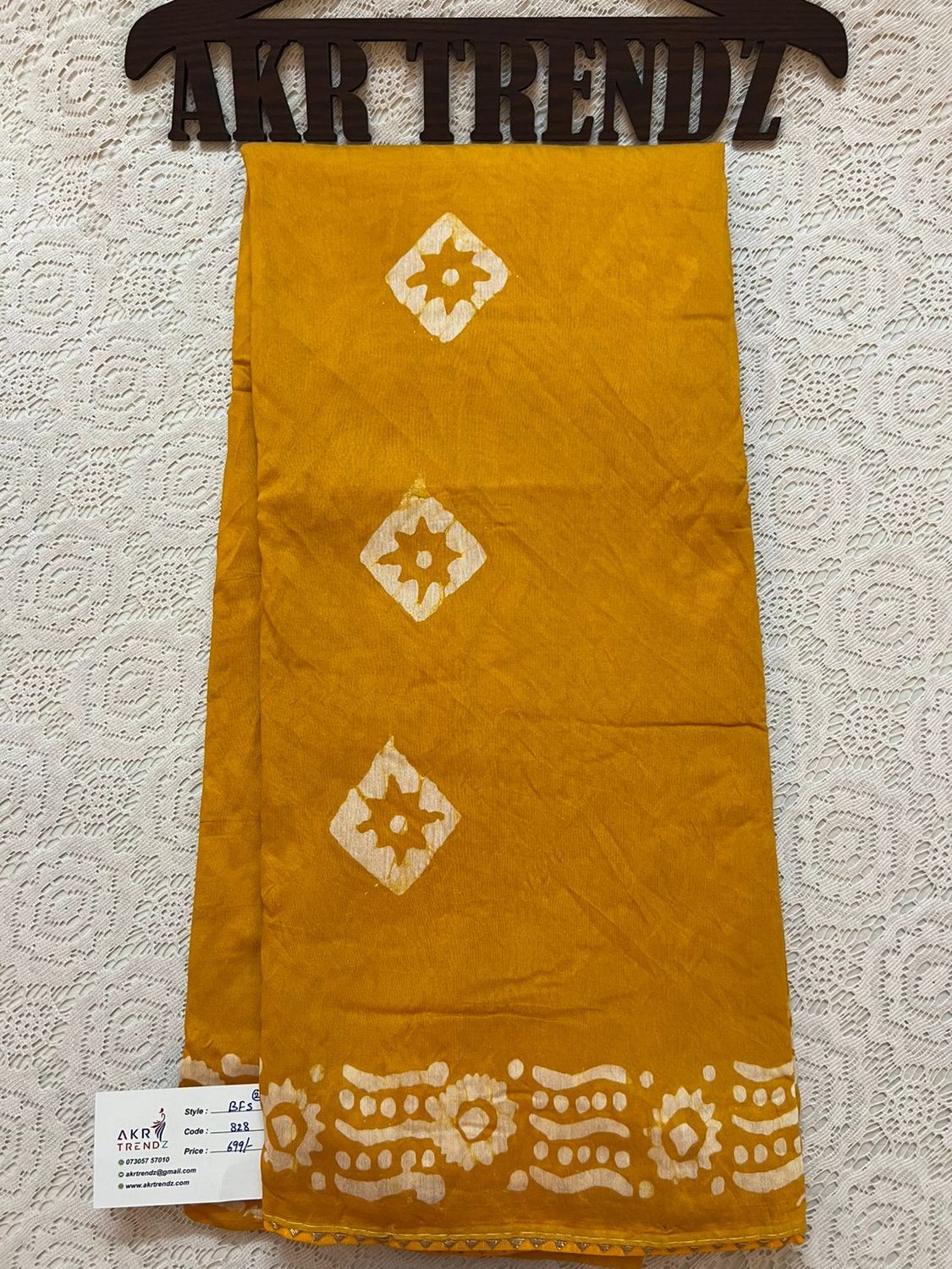 Batik print soft cotton sarees​