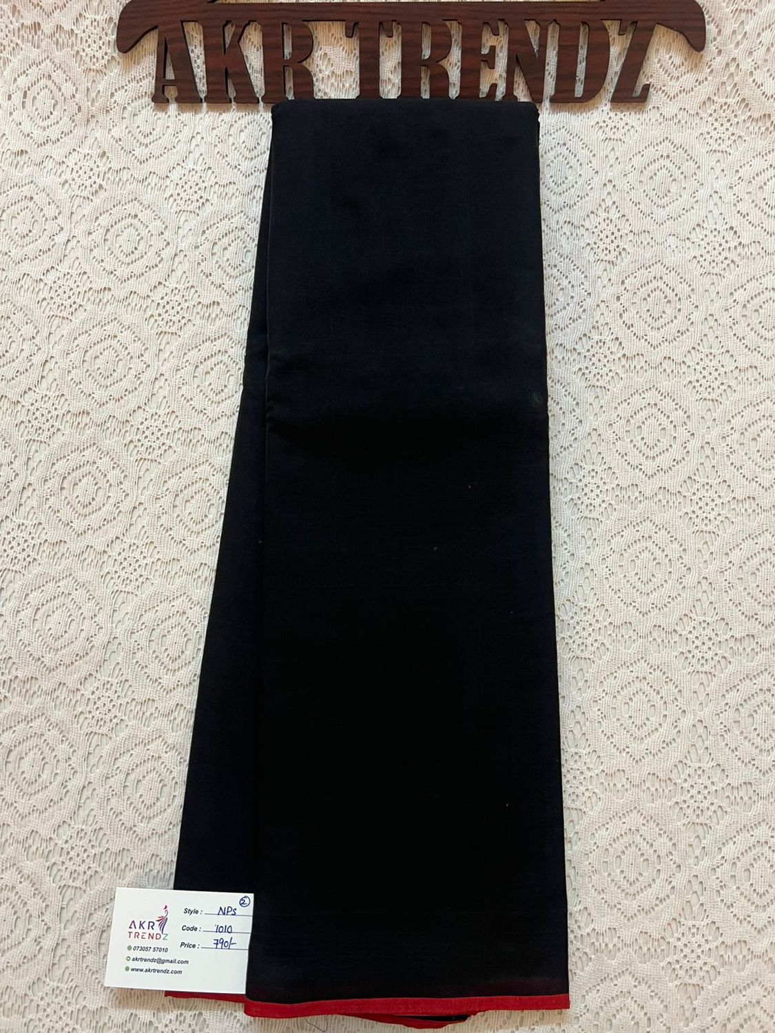 Borderless Naryanpet cotton sarees​