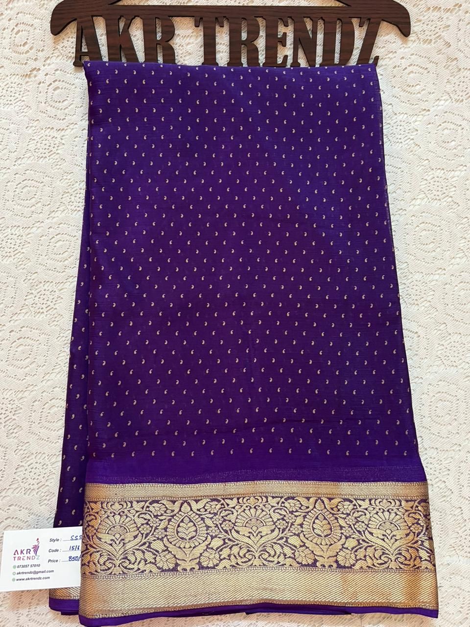 Jacquard border Georgette sarees​
