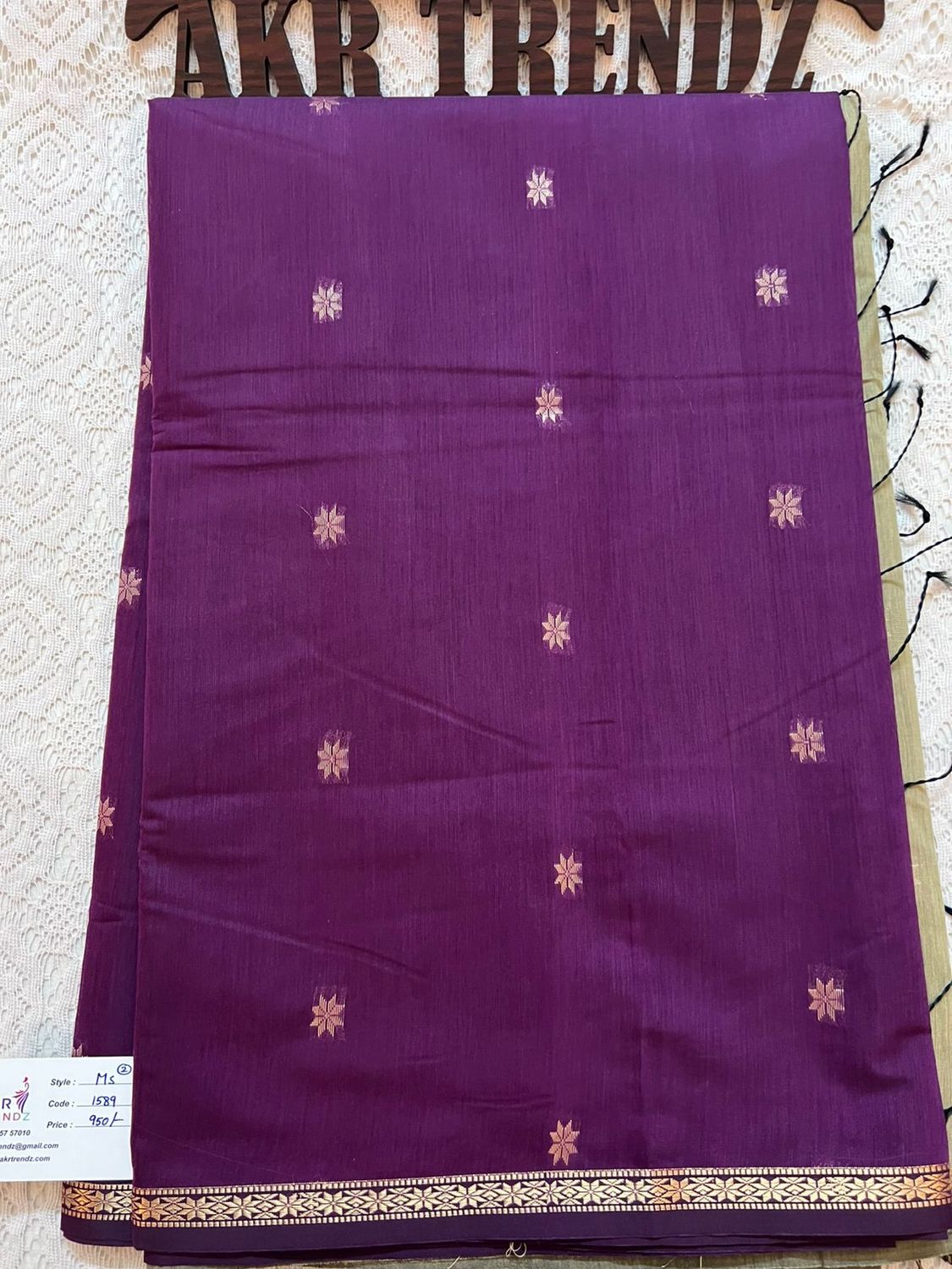 Maheshwari silk cotton sarees​