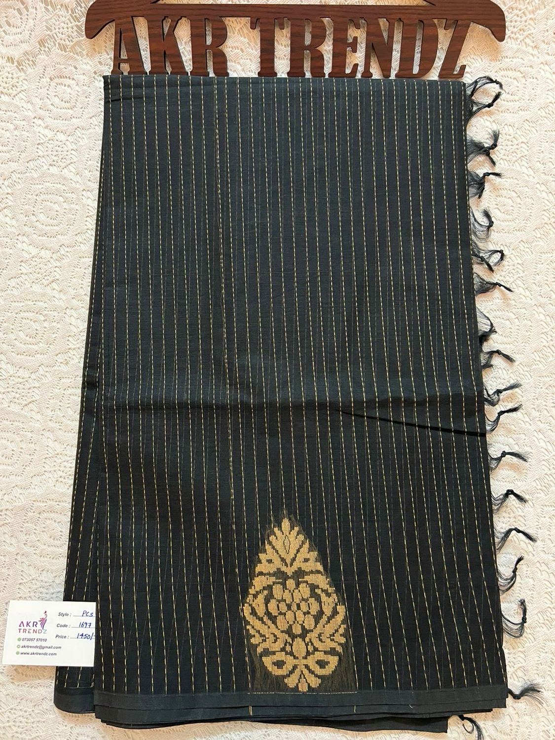 Handloom weave cotton sarees